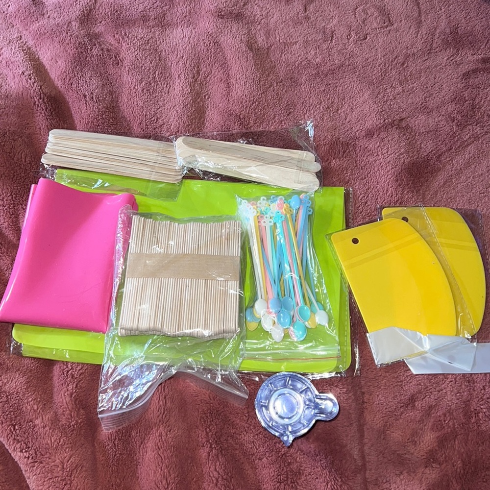 Art supplies
